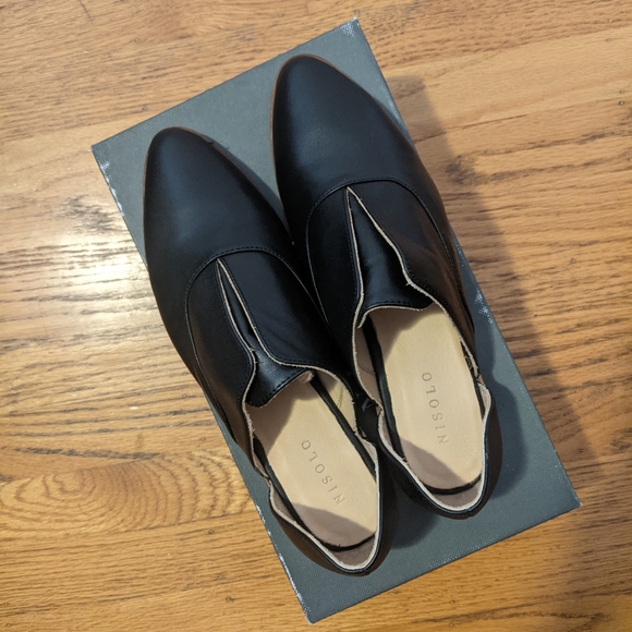 Nisolo Emma D'orsay Oxford Black - Picture 2 of 4